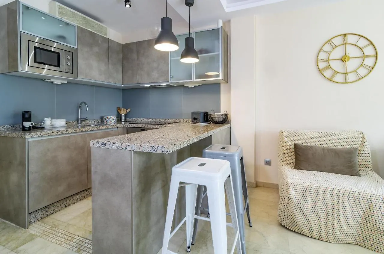 Con- Well Connected Apartment Close To Puerto Banus Marbella